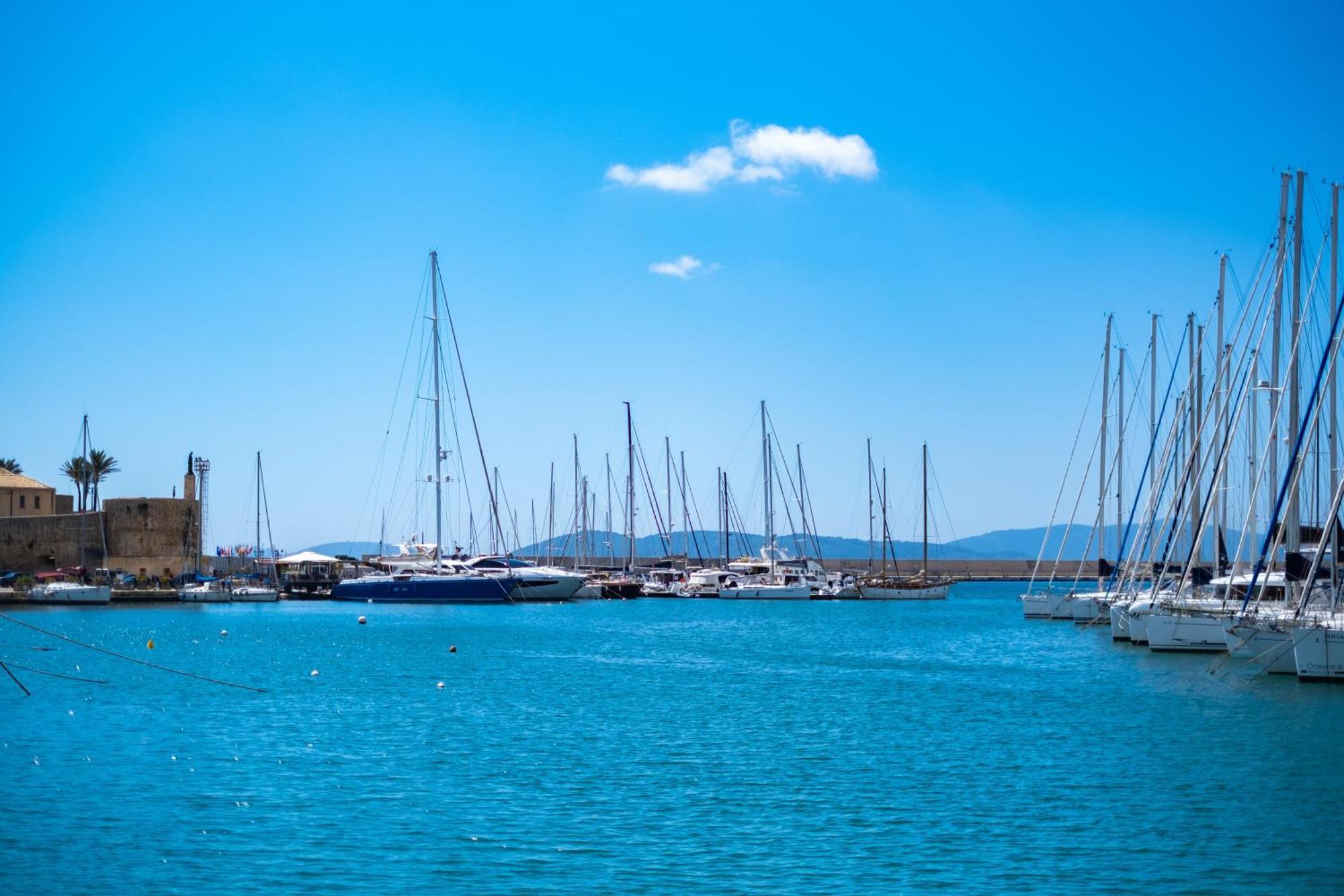 Filipp'S House Boat Hotel Alghero Eksteriør billede